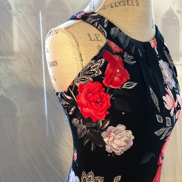 INC International Concepts Fitted Top: Size S - Picture 3 of 13